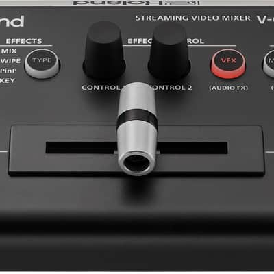 Roland Professional A/V V-02HD-MKII Multi-Format Live Streaming Video Mixer Bild 3