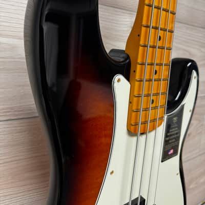 Fender 75th Anniversary American Professional PJ Bass, 2-Color Sunburst image 5