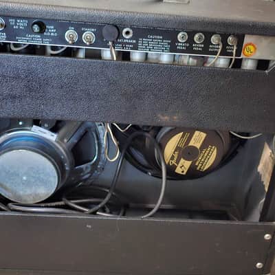 Fender Twin Reverb 2-Channel 100-Watt 2x12" Guitar Combo 1972 - 1976 - Silverface image 2