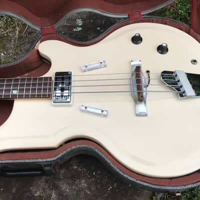 Rare 1961 Valpro National 85 4-string Bass  Res-O-Glas  w/OHSC White image 19