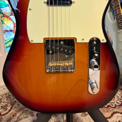 Sire Larry Carlton T7 New Gen 2026 - 3-Tone Sunburst image 2