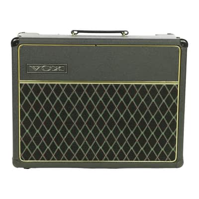 Vox V1032 Cambridge Reverb 18-Watt 1x10" Guitar Combo