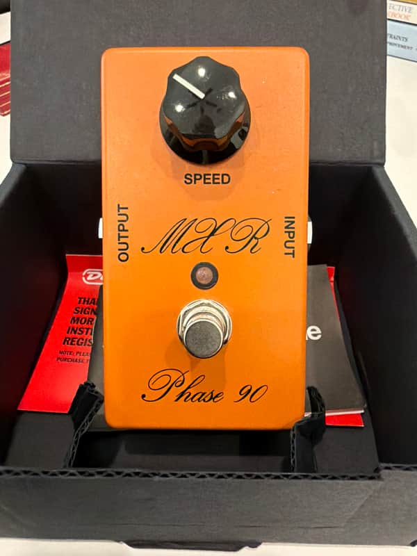 MXR CSP101SL Script Phase 90 LED