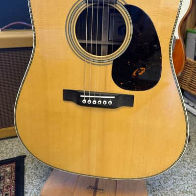 Pre-Owned Martin Billy Strings Signature D-28 2025 - Present - Natural image 4