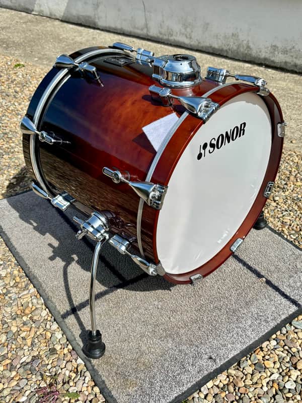 Sonor AQ2 16" x 15" Maple Bass Drum with Bass Mount Brown Fade Gloss image 1