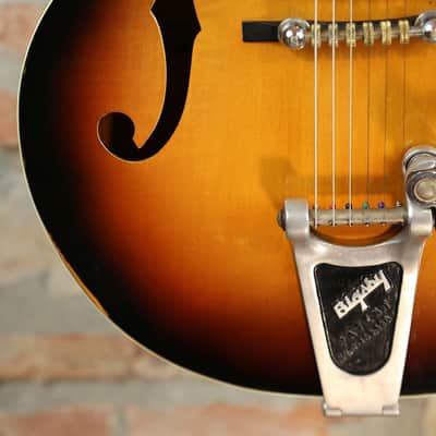 GRETSCH 6117 Double Anniversary with Bigsby - 1964 Made in USA - Sunburst image 4