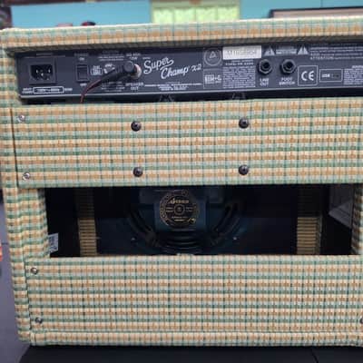 Fender Super Champ X2 2-Channel 15-Watt 1x10" Custom Green image 8
