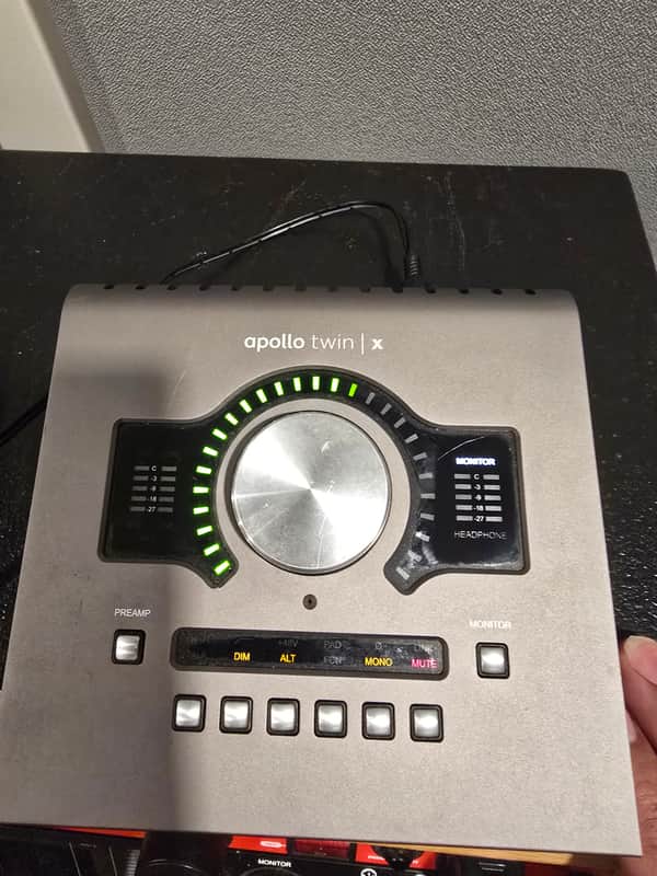 Universal Audio Apollo Twin X DUO Thunderbolt 3 Audio Interface 2019 - Present - Gray image 1