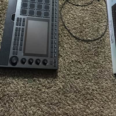 Akai MPC Live III Standalone Sampler / Sequencer 2025 - Present - Black image 9