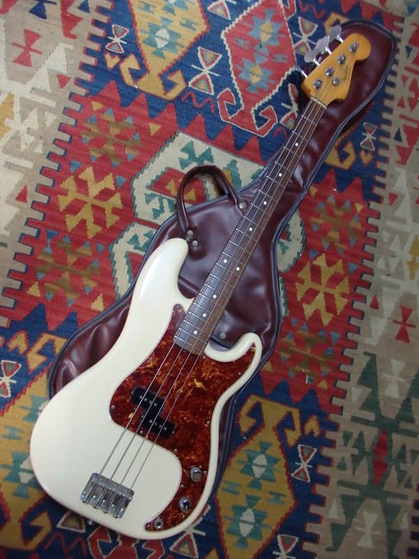 1982 Fender Japan JV P-Bass PB62-115 Precision Tone Vintage White rare image 1