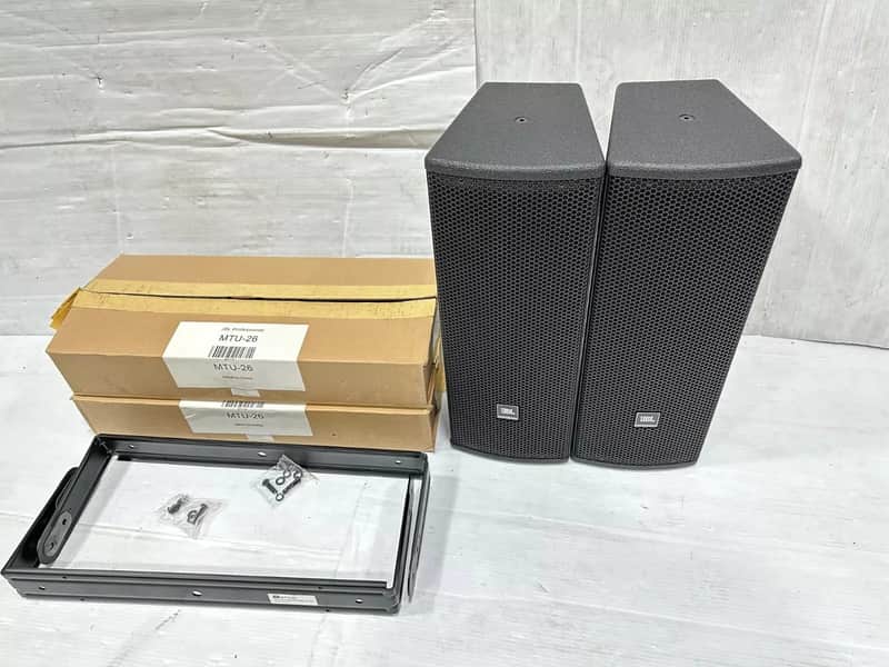 JBL AC26 Ultra Compact 6-inch 2-way Loudspeaker W/MTU-26 Bracket (Pair)THS image 1