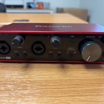One Owner Focusrite Scarlett 2i2 3rd Gen USB Audio Interface 2019 - Present - Red / Black image 1