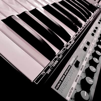 MUST SEE!!! NOVATION BASS-STATION FULLY INSPECTED SERVICED AND IN AMAZING CONDITION! image 21