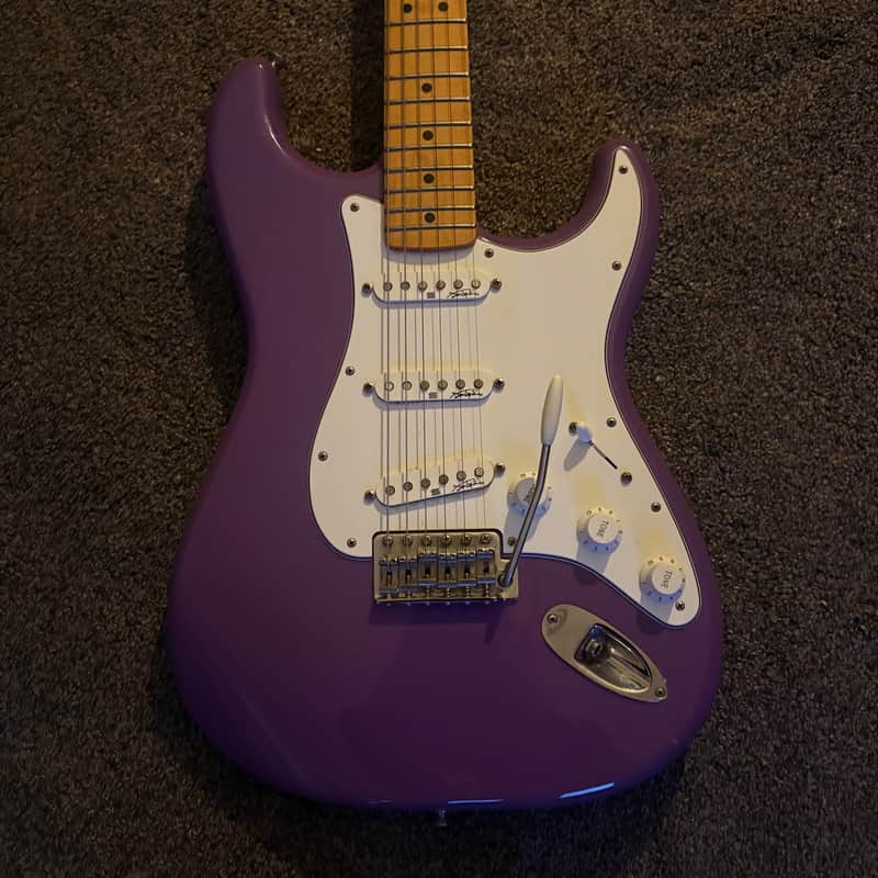 Fender Jimi Hendrix Stratocaster 2018 Ultraviolet with SD pickups and bone nut image 1