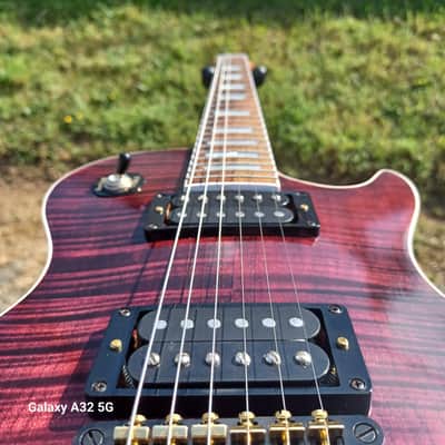 Prelude LP Single Cut "Surley Sue" custom finish image 11