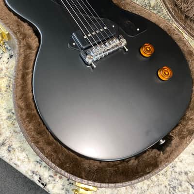 PROTOTYPE 2024 Gibson Charlie Starr Les Paul Junior Ebony - Used in Gibson's Video image 1