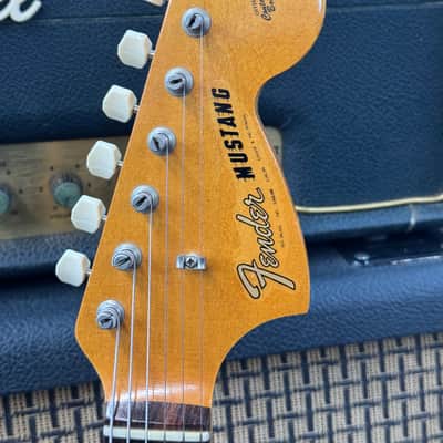 Fender Mustang Guitar with Rosewood Fretboard 1965 Dakota Red image 3