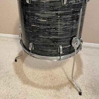Ludwig Classic Maple 16x18 Floor Tom - Vintage Black Oyster image 3