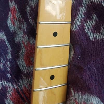 Fender USA 22 fret maple strat neck 2016-17 nut and neckplate image 3
