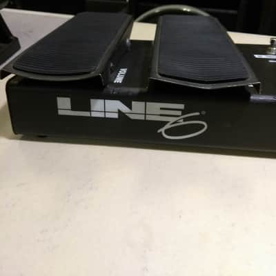 Line 6 Flextone HD 2000s with floorboard image 12