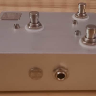 Road Rage Pro Gear 2 Way Stereo Switch Effects Loop Stomp Box image 6