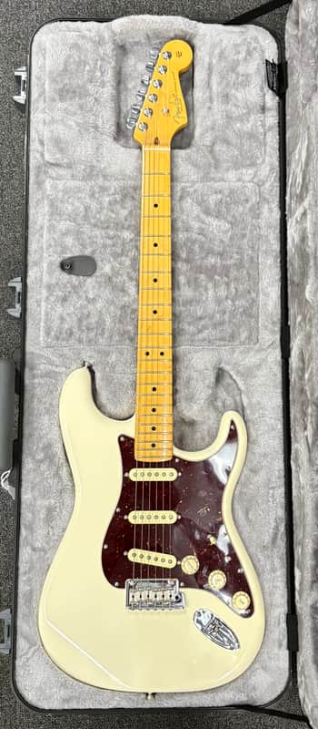 Fender American Professional II Electric Guitar - Olympic White image 1