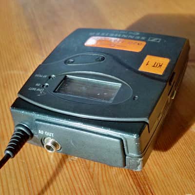 Sennheiser EK100 G3 Diversity Receiver - GB 606-648 MHz (for EW100 G3 System) image 5