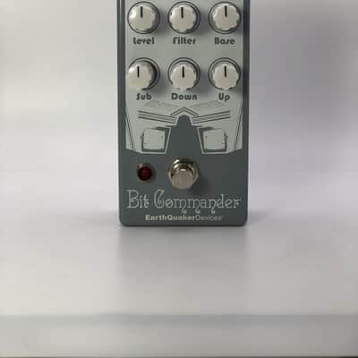Earthquaker Devices Bit Commander Analog Octave Synth V2 (USED) image 1