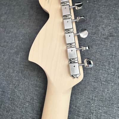 Fender Limited Edition Tom DeLonge Signature Stratocaster 2023 - Surf Green image 5