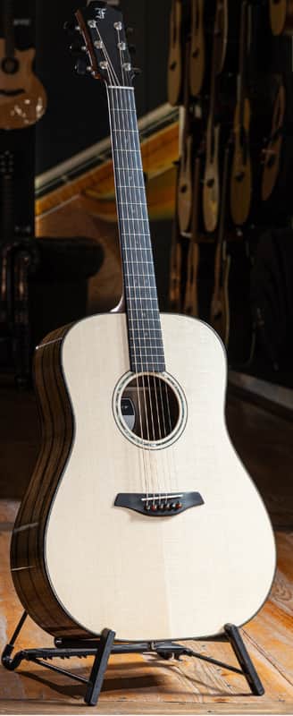 Furch Exotic Yellow D-SX a Sitka Spruce/Brown Ebony Acoustic G...