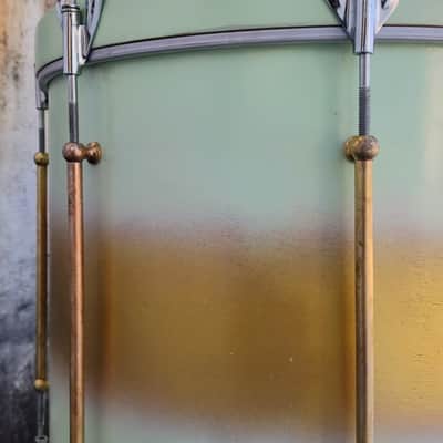 30's Ludwig Mint/Gold Duco 2PC (26"x10" BD + 15"x12" Brass Tube Lug FT) Drum Set image 5