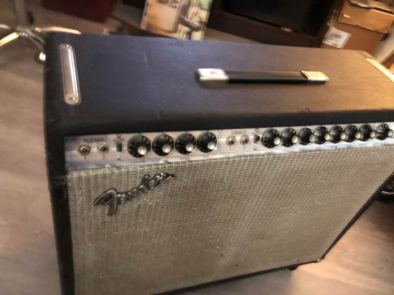 Fender Twin Reverb 2-Channel 100-Watt 2x12" Guitar Combo 1970 - 1971 - Silverface image 1