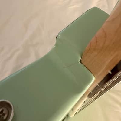 Squier Paranormal Baritone Cabronita Telecaster - Surf Green image 10