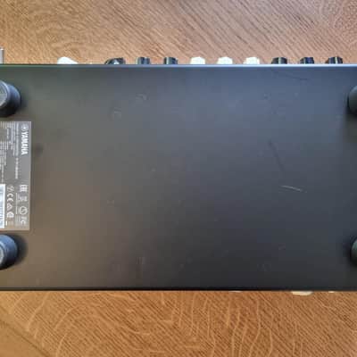 Yamaha THR100H 100-Watt Digital Modeling Guitar Amp Head / THRC112 Cabinet 2015-2020 - Tan / Black Control Panel image 4