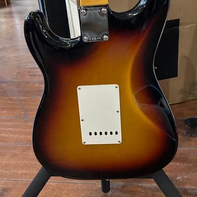 Fender American Vintage II 1961 Stratocaster - Sunburst /8lbs. 0.8oz. #V2442522 image 6