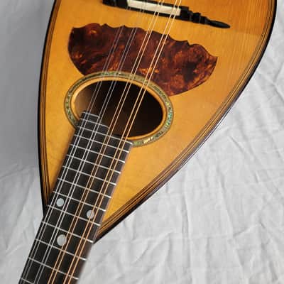 Mayflower Bowl Back Mandolin, by Flower & Groehsl or Larson Brothers, Circa 1918, with hardshell case image 5