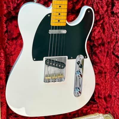 Fender American Vintage II ‘51 Reissue Telecaster, Prototype White with Case - Pre Owned image 3