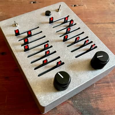 16-Step CV Sequencer - Rucci Electronics image 1
