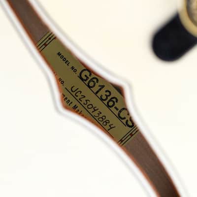 Gretsch Custom Shop G6136 Falcon Vintage White Relic image 11