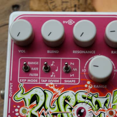 EHX  "Blurst Modulated Filter" image 3