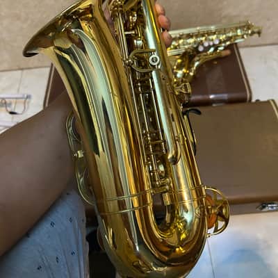 Yamaha Yas 32 and Yas 34. Lots of two saxes 1980s - Lacquered image 6