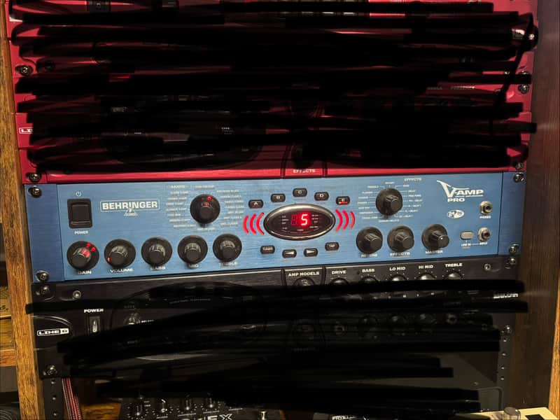 Behringer V-AMP Pro Rackmount Amp Modeler and Multi-Effect | Reverb