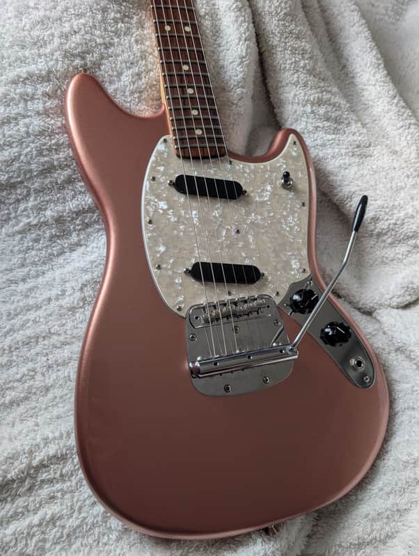 2019 Fender American Performer Mustang – Penny (discontinued finish)