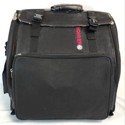 Hohner Bravo III Chromatic 80 Bass Piano Accordion, Black, W/ Bag & Straps image 15