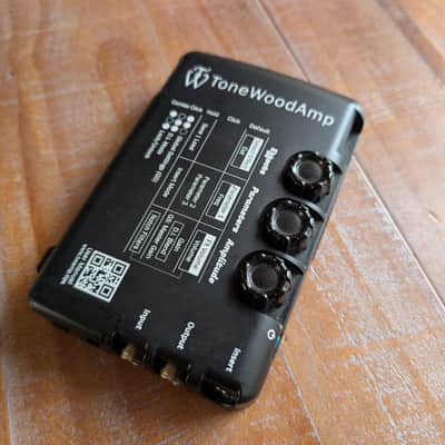 ToneWood Amp Attachable Acoustic Guitar Multi FX Unit Black No Issues image 2
