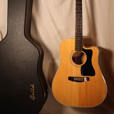 Guild USA DCE3 Dreadnought Cutaway Acoustic Electric Spruce Top Maple Back + Sides with case early 1990s image 1
