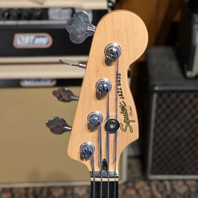 Squier Vintage Modified Jazz Bass Fretless 2007 - 2018 - 3-Color Sunburst image 5