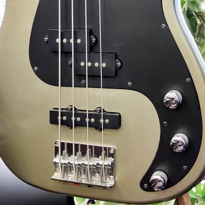 Samick LB-31/CF Bass Guitar image 9