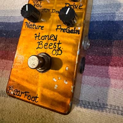 Bearfoot FX Honey Beest OD 2010s - Iridescent Gold image 3