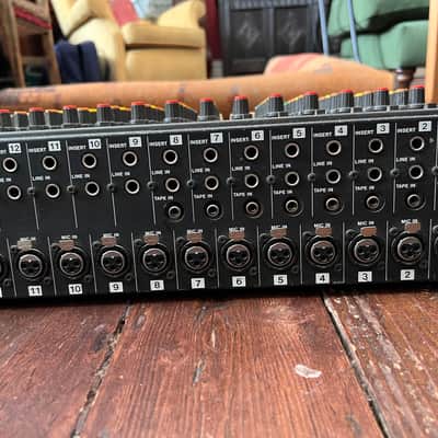 TASCAM M-216 1986-1994 - Black / Wood Side Panels image 4